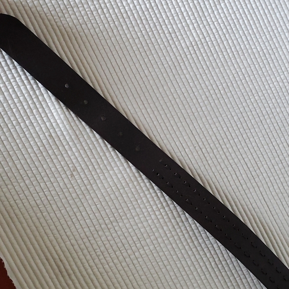 Tommy Hilfiger Belt Men's 40 Black Genuine Leather 47" Long 1.25" Wide 40/100 - Picture 10 of 12